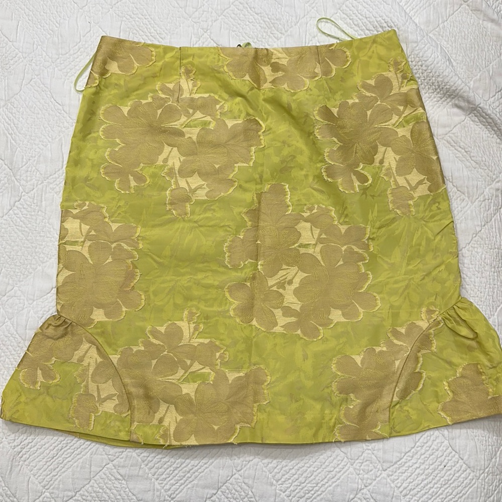 Leofsdottir Anthropologie skirt. Silk Yellow skirt. Size 8